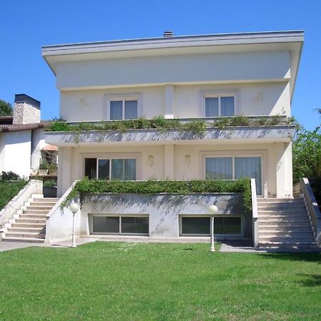 Villa Luxury Roma Marco Simone Екстериор снимка